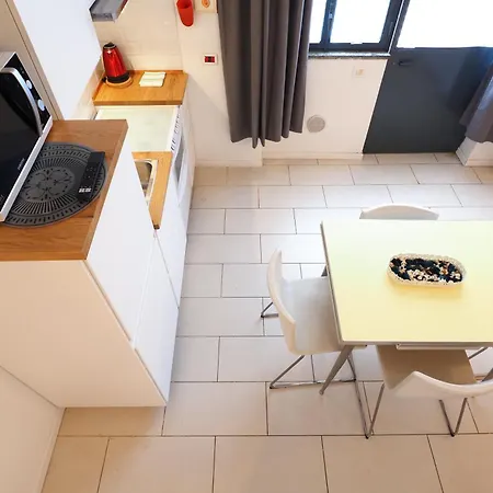 Apartment Primopiano - Acerenza Flats Milan